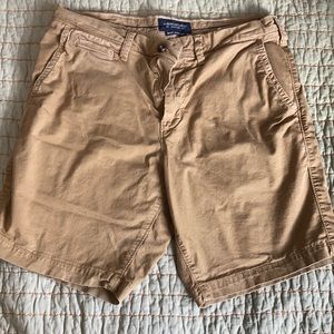 American eagle khaki shorts